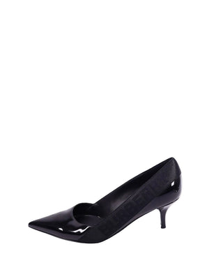 Burberry black patent leather kitten heel pumps with logo strap