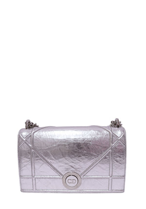 Christian Dior metallic silver leather flap shoulder bag with Cannage-inspired stitching, CD clasp and chain strap