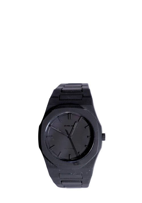D1 Milano Blackout matte black stainless steel bracelet watch with minimalist analog dial.