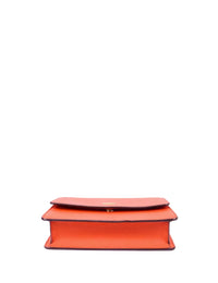 DKNY