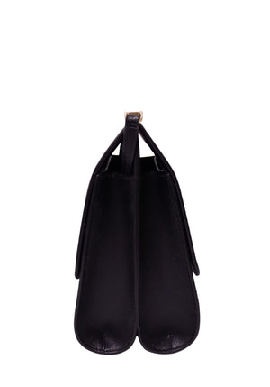 DKNY