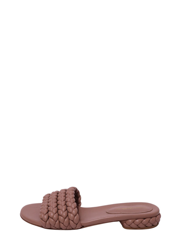 Authentic Gianvito Rossi dusty pink leather flat slide sandals featuring signature braided double straps and a matching braided low heel