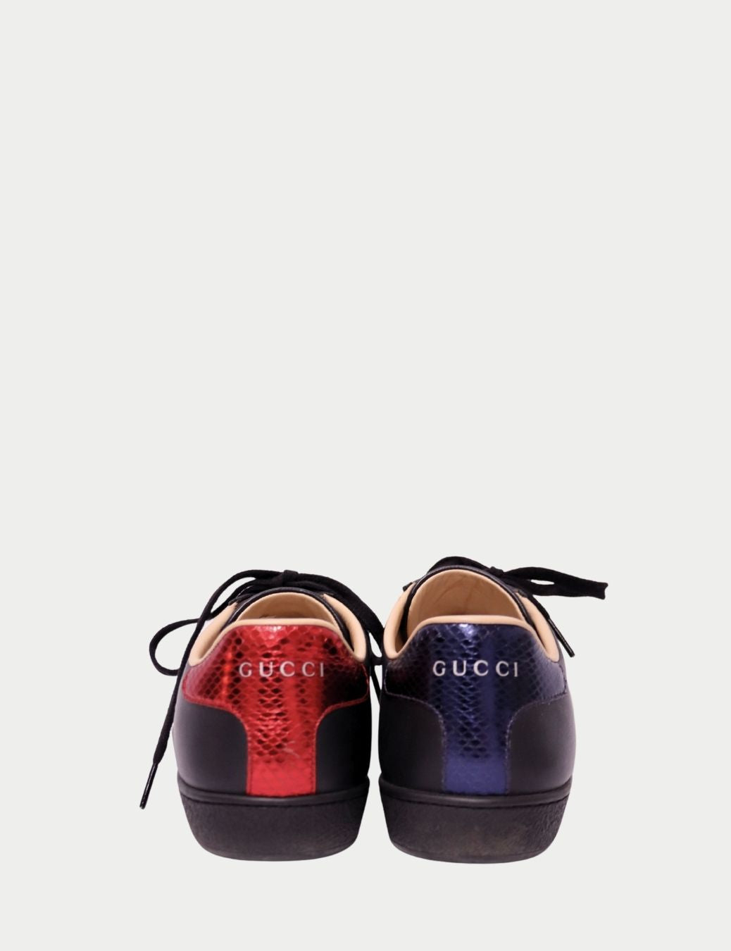Gucci Ace Black Leather Sneakers – Bee Embroidered Web Stripes
Step into iconic style with these Gucci Ace black leather sneakers, featuring the brand’s signature red and navy Web stripe and the instantly recognizable gold embroidered bee. Crafted from sm Gucci Ace Black Leather Sneakers – Bee Embroidered Web Stripes
Step into iconic style with these Gucci Ace black leather sneakers, featuring the brand’s signature red and navy Web stripe and the instantly recognizable gold embroidered bee. Crafted from sm