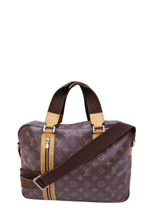Louis Vuitton Sac Bosphore bag in Monogram canvas with Vachetta leather trim and brown shoulder strap