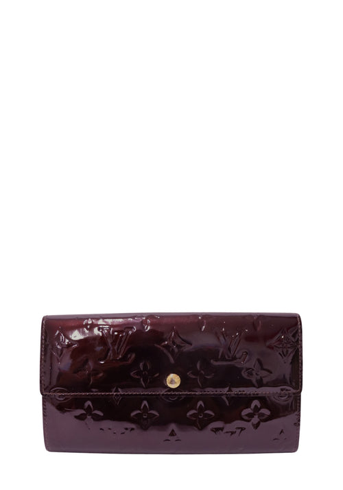 Louis Vuitton Sarah Wallet in Amarante Monogram Vernis patent leather featuring an embossed Monogram pattern, envelope flap, and gold-tone snap closure