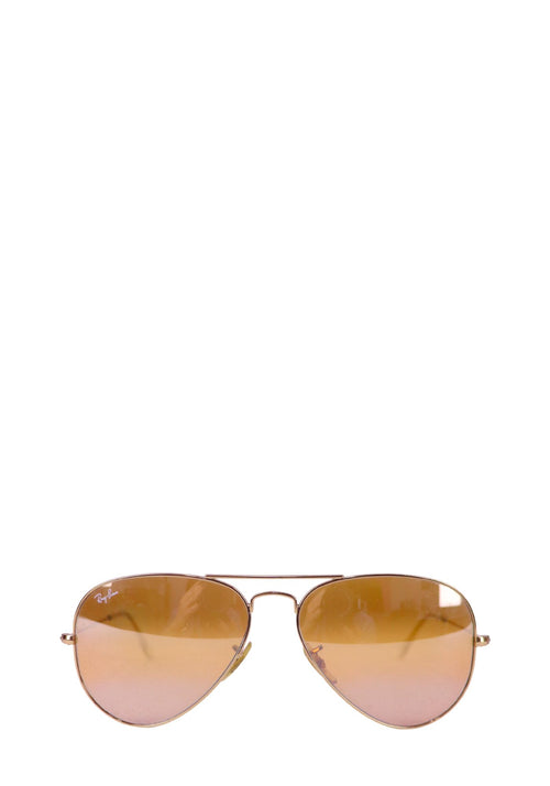Ray-Ban aviator sunglasses with gold metal frame and brown gradient lenses