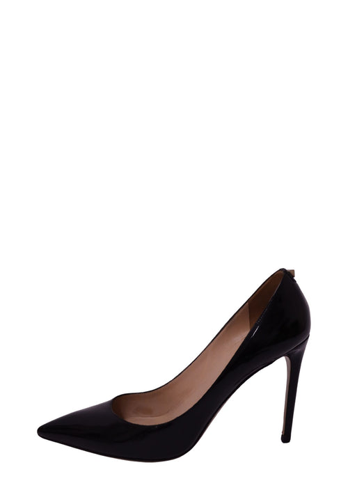 Valentino Garavani black patent leather pointed-toe pumps