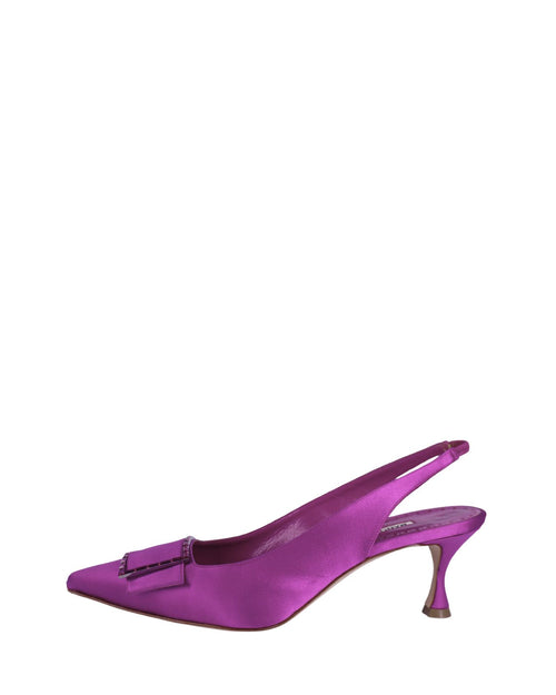 Manolo Blahnik pink satin slingback heels pointed toe